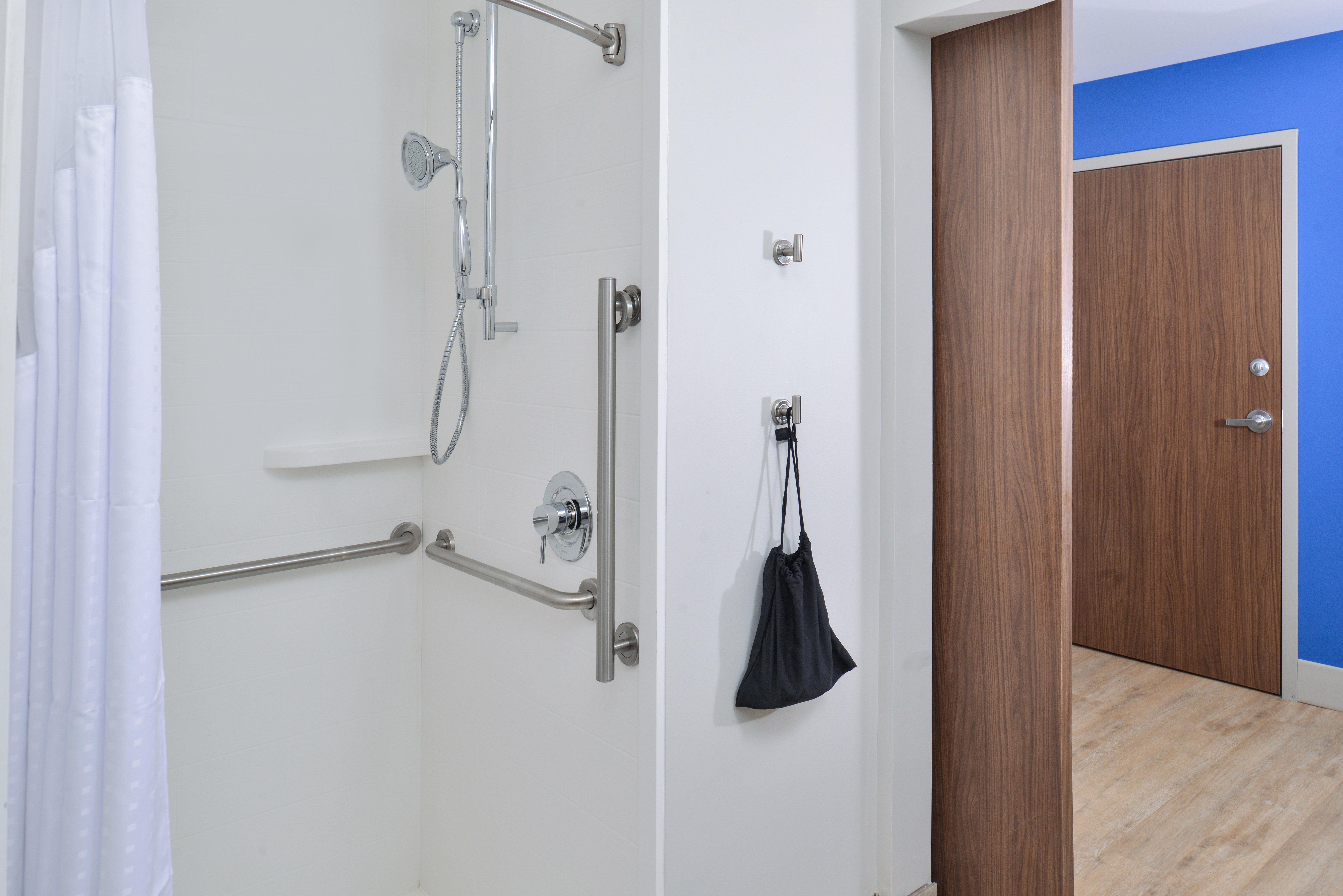 Holiday Inn Express & Suites Farmington Hills - Detroit By Ihg Esterno foto